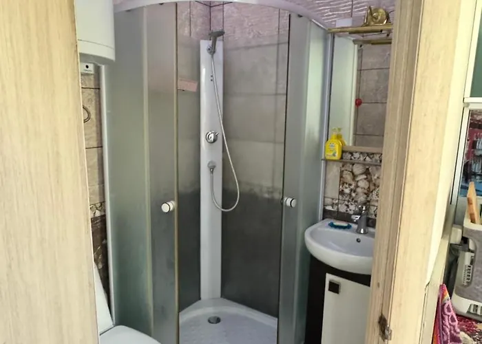 Inn семейная люстдорф