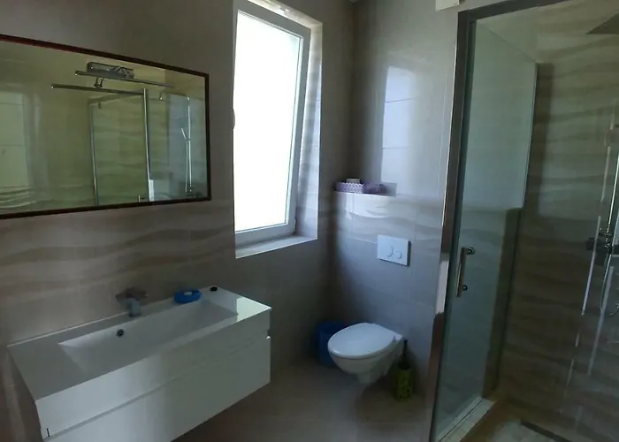 Inn семейная люстдорф *