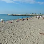 семейная люстдорф Värdshus *