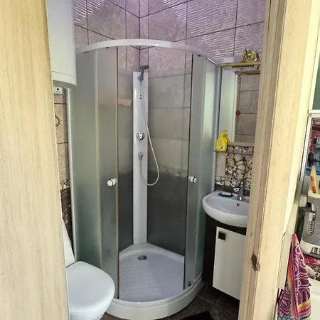 Kro семейная люстдорф