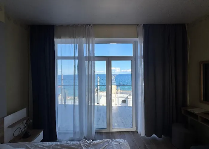 семейная люстдорф * Odessza